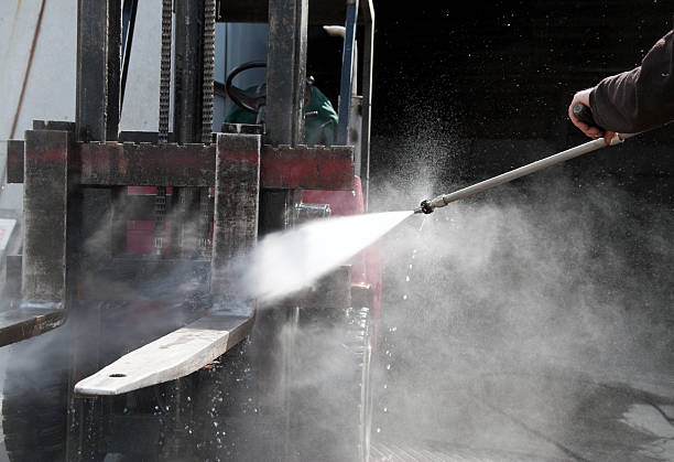 Best Roof Washing  in Tarpey Village, CA